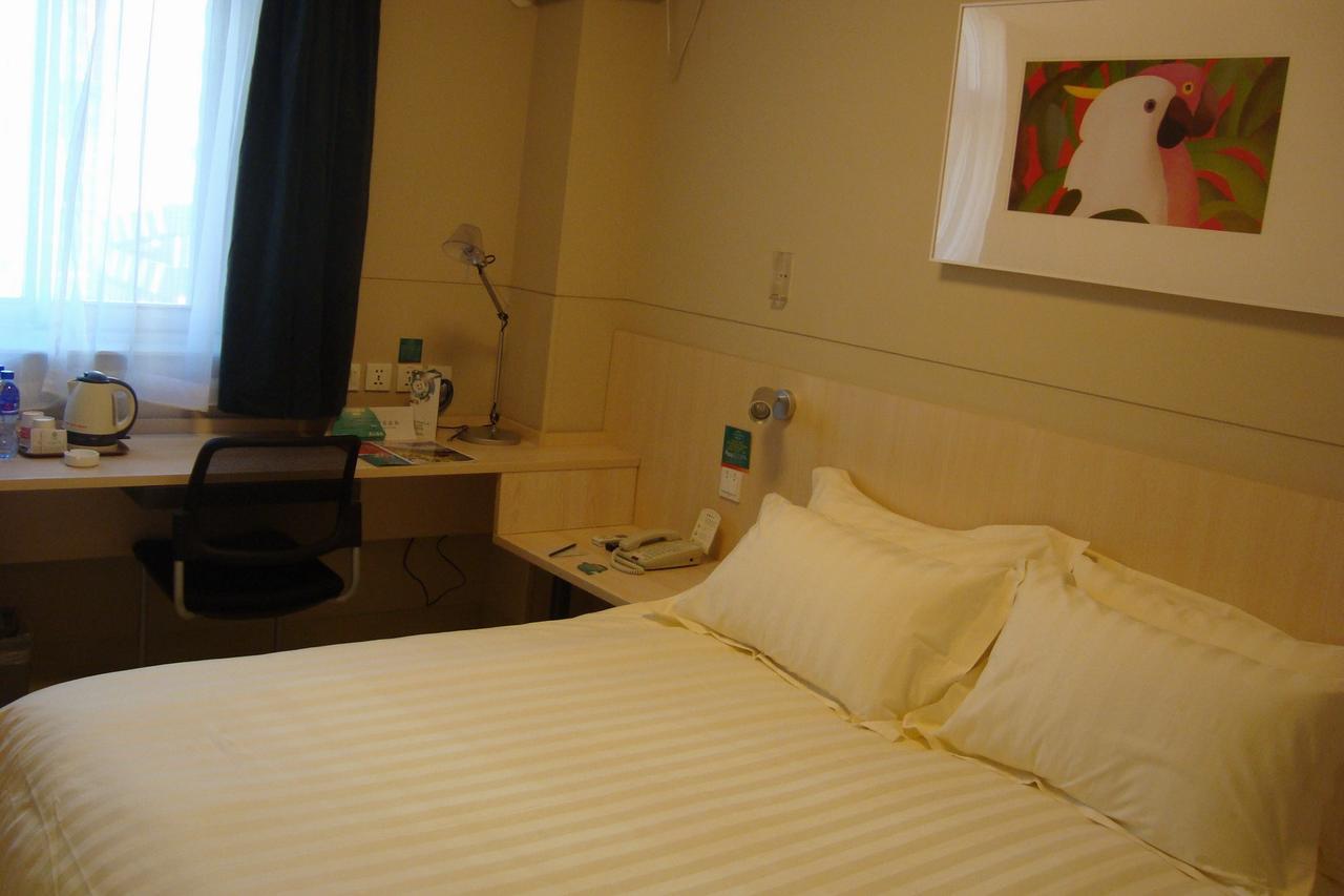 Jinjiang Inn Wanda Plaza Hotel Taiyuan Street Шеньян Экстерьер фото